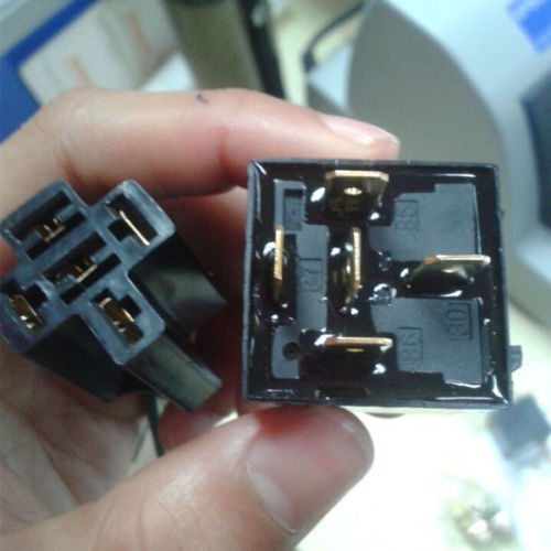 5 pin 40A 12v Relay  with  Socket Wire. High Quality