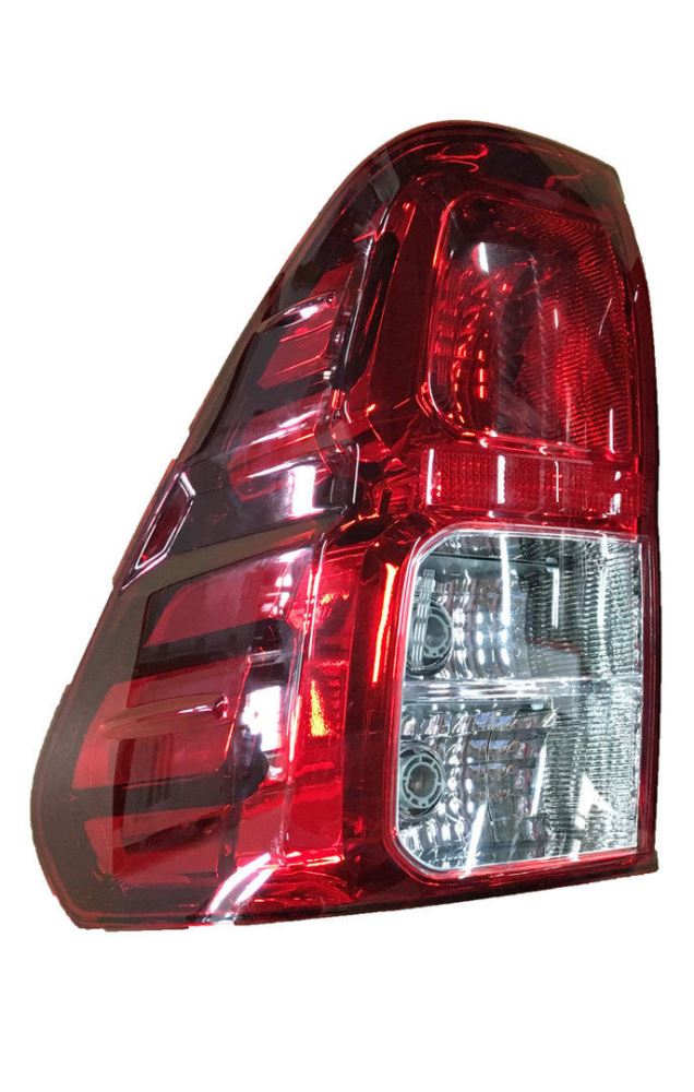 LEFT SIDE TAIL LIGHT LAMP  FOR TOYOTA HILUX 2015+  -- Factory OEM Lookiing